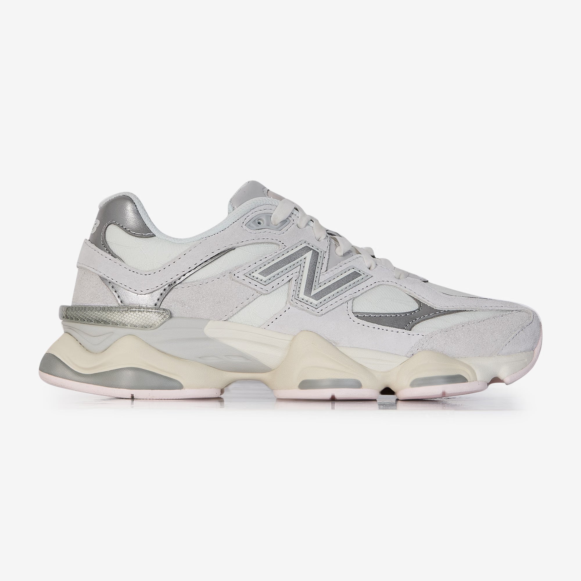 New Balance 9060 Coquette Grey - Kyaro