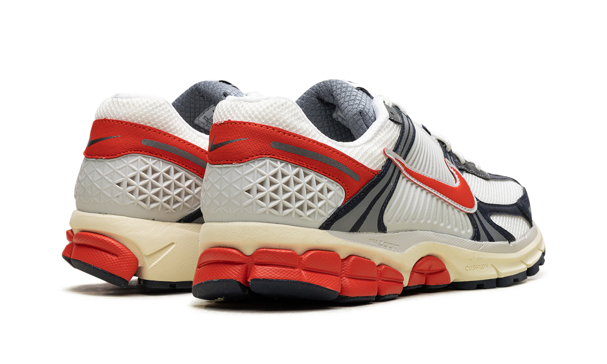 nike zoom vomero 5 usa+HJ3859-025+diagnol right behind view