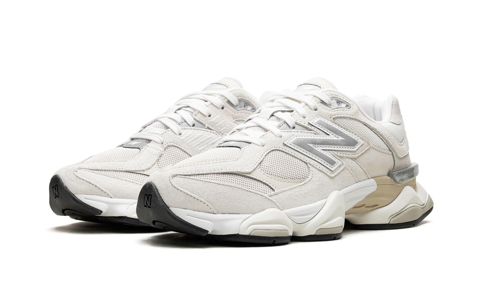 new balance 9060 sea salt moonbeam+U9060WHT+diagnol left view