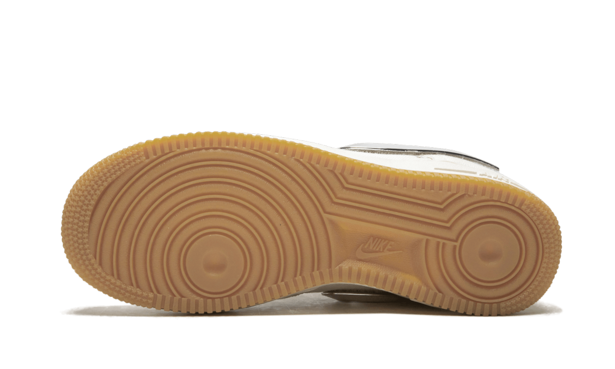 nike air force 1 low travis scott sail+AQ4211-101+bottom view