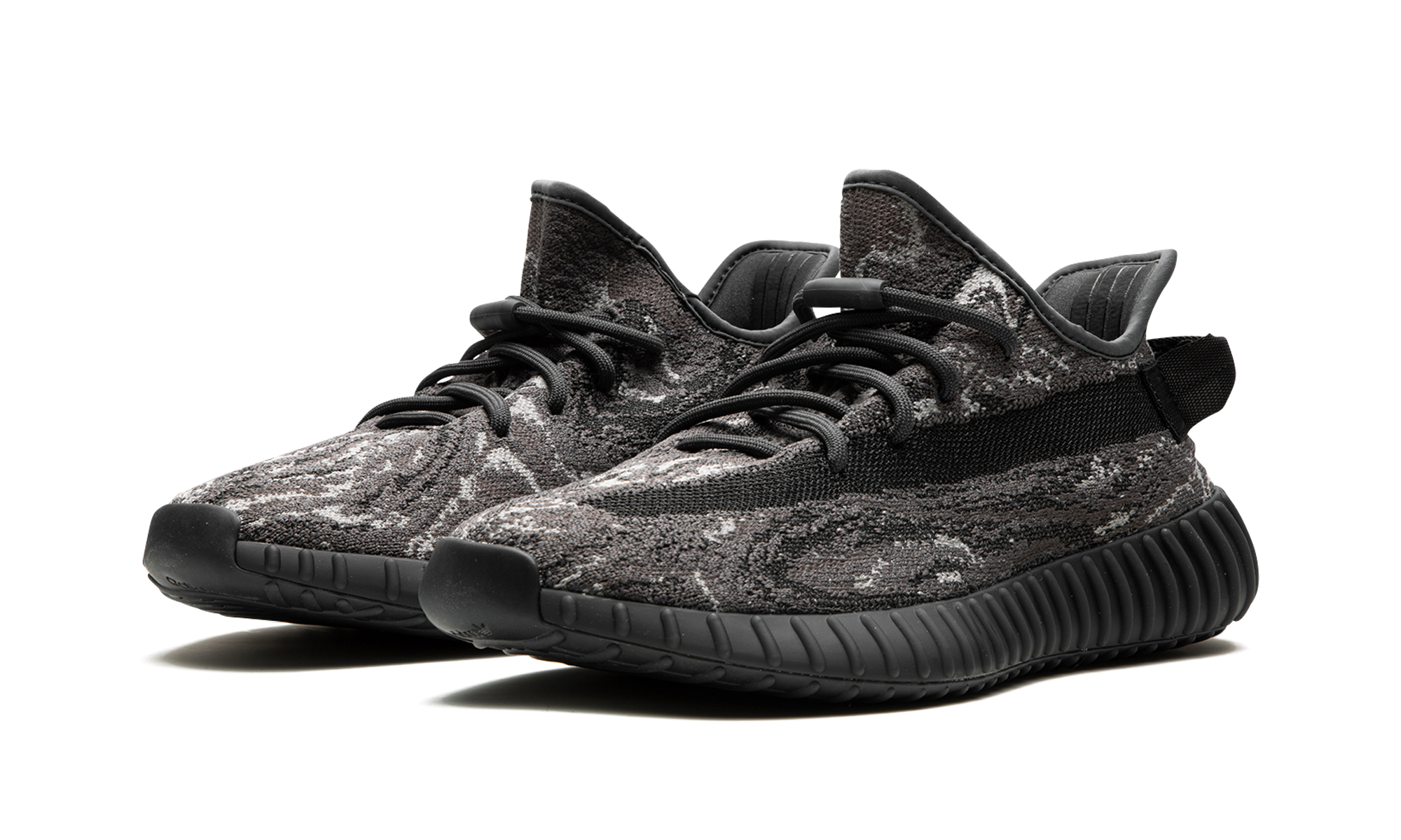 adidas yeezy boost 350 v2 mx dark salt+ID4811+diagnol left view