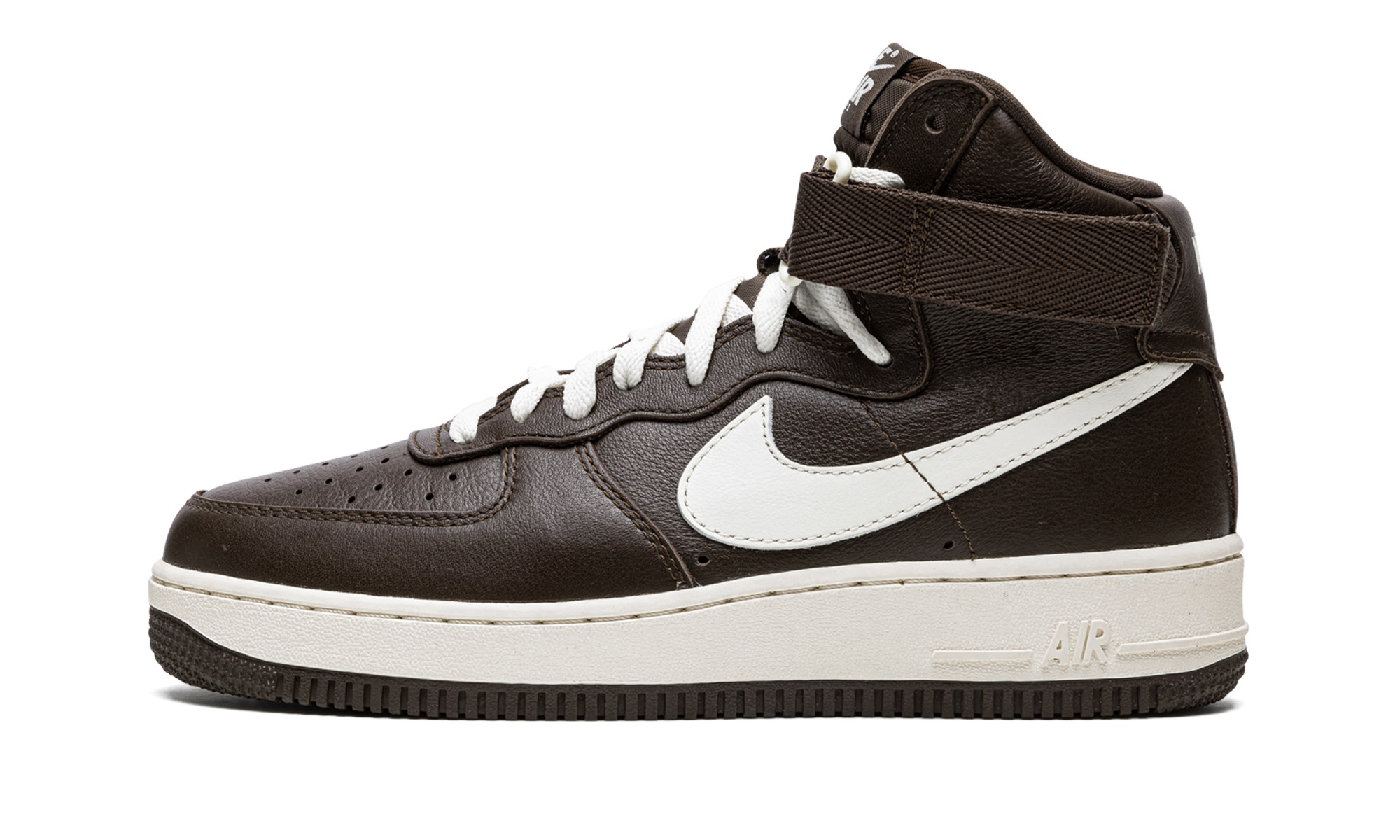nike air force 1 high chocolate+743546-200+diagnol right view 2