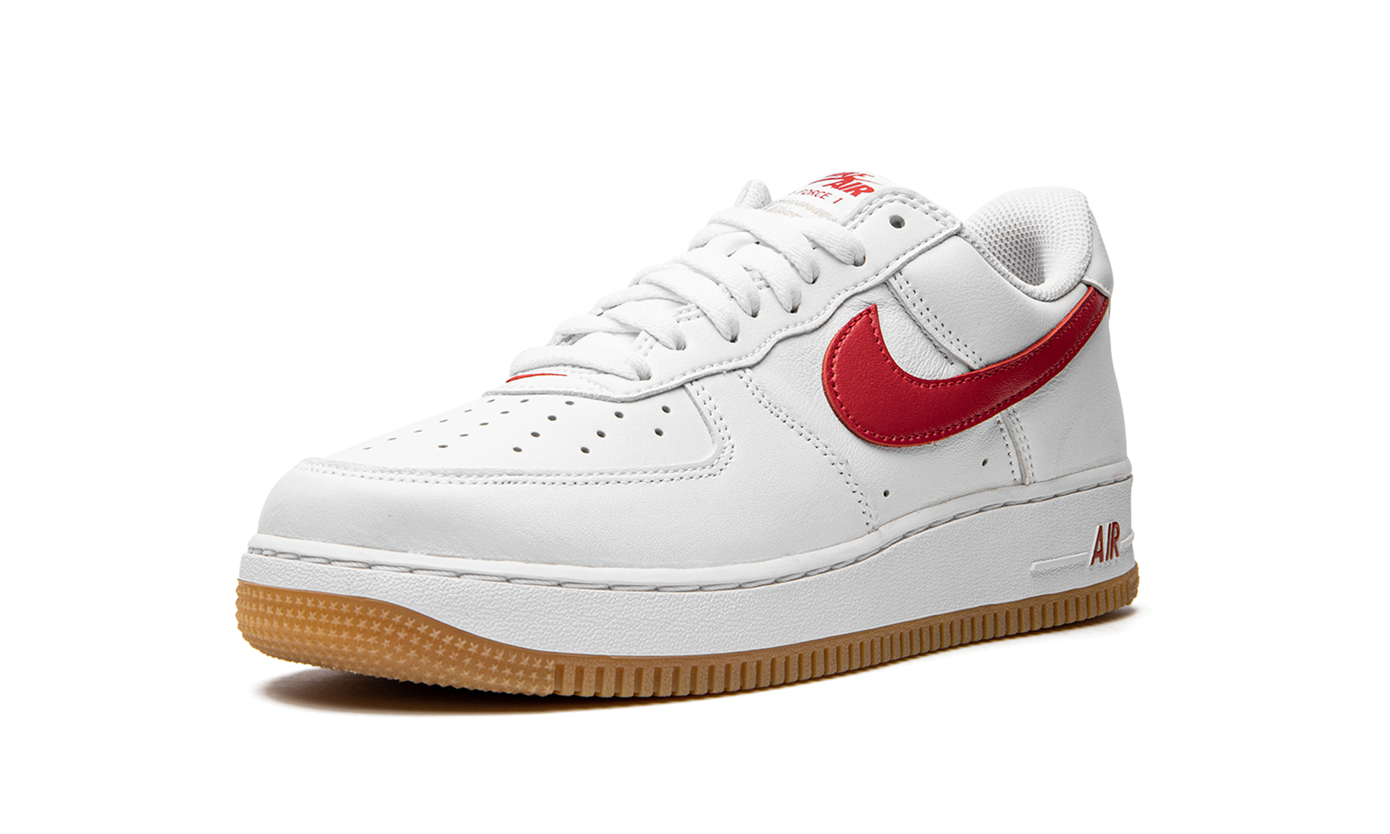 nike air force 1 07 low color of the month university red gum+DJ3911-102+left diagnol single view