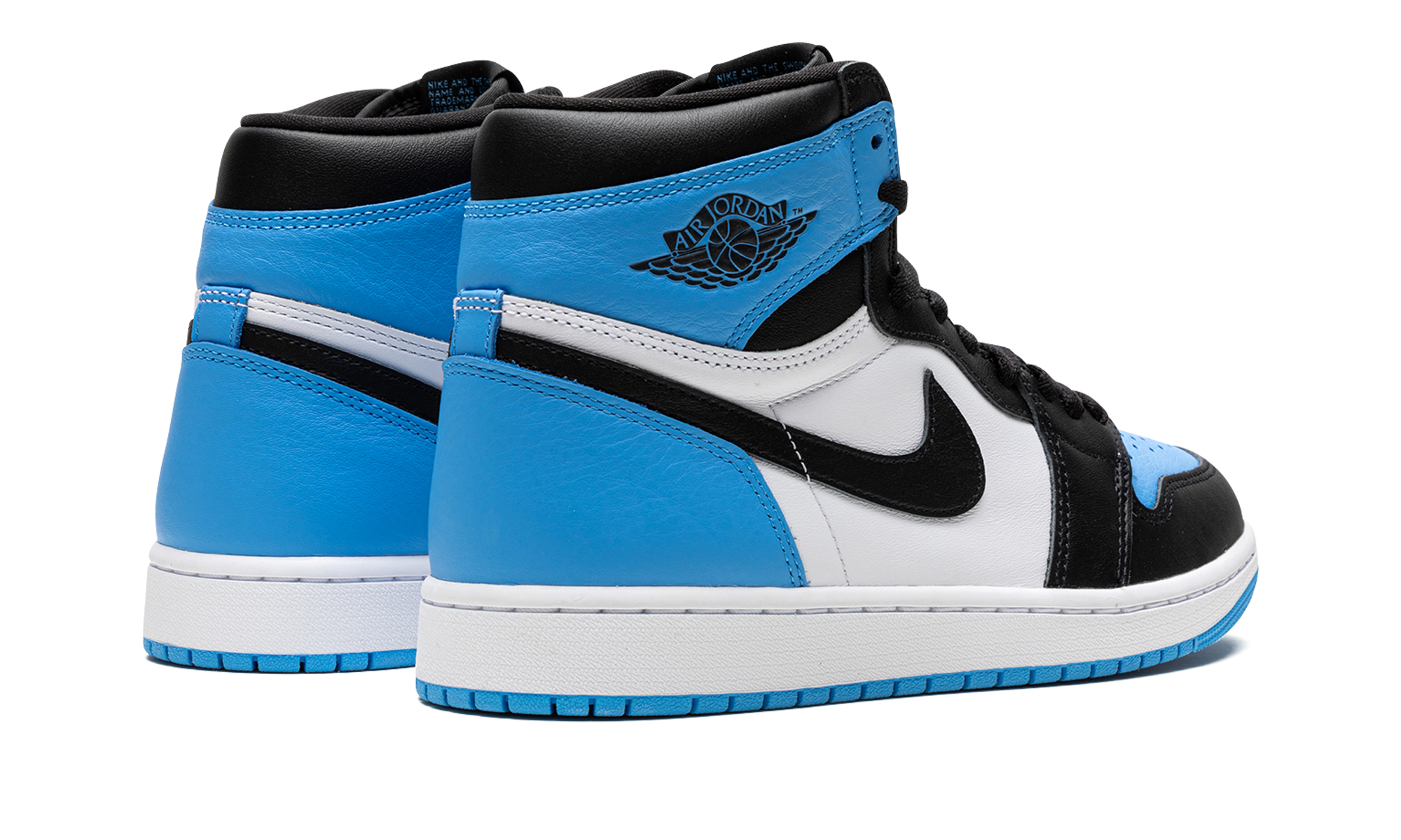 jordan 1 retro high og unc toe+DZ5485-400+diagnol right behind view