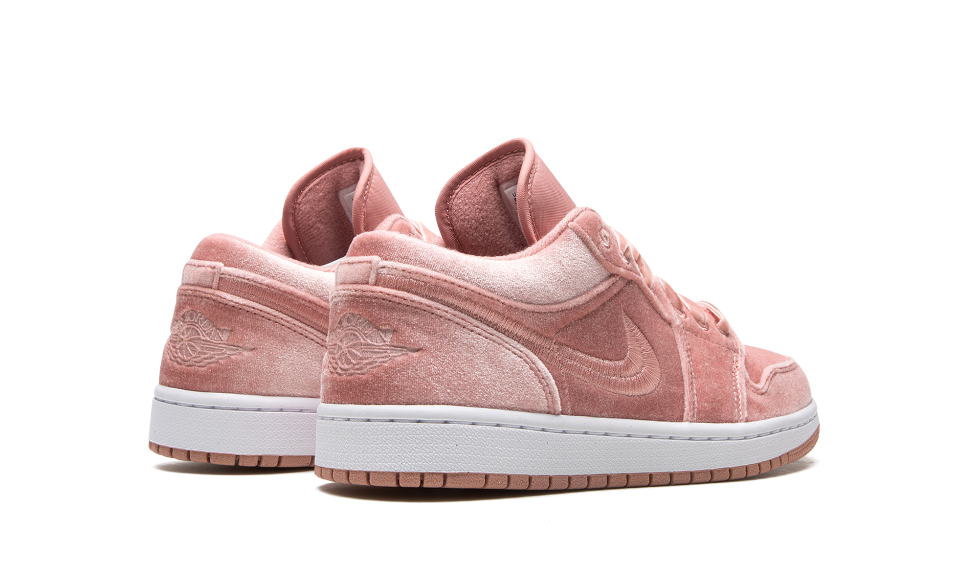 air jordan 1 low se pink velvet women s+DQ8396-600+diagnol right behind view