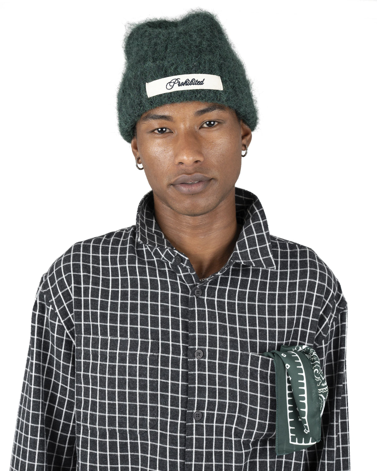 Prohibited Signature Scarf Green – gedragen door model