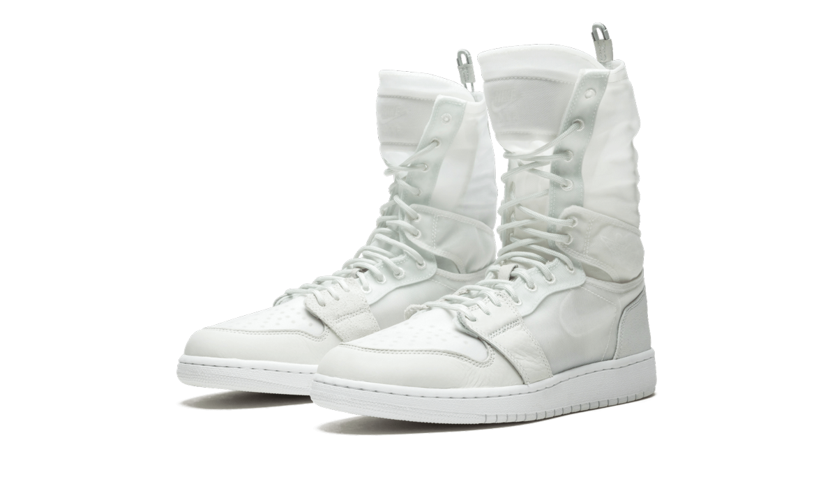 jordan 1 explorer xx the 1 reimagined off white women s+AO1529-100+diagnol left view