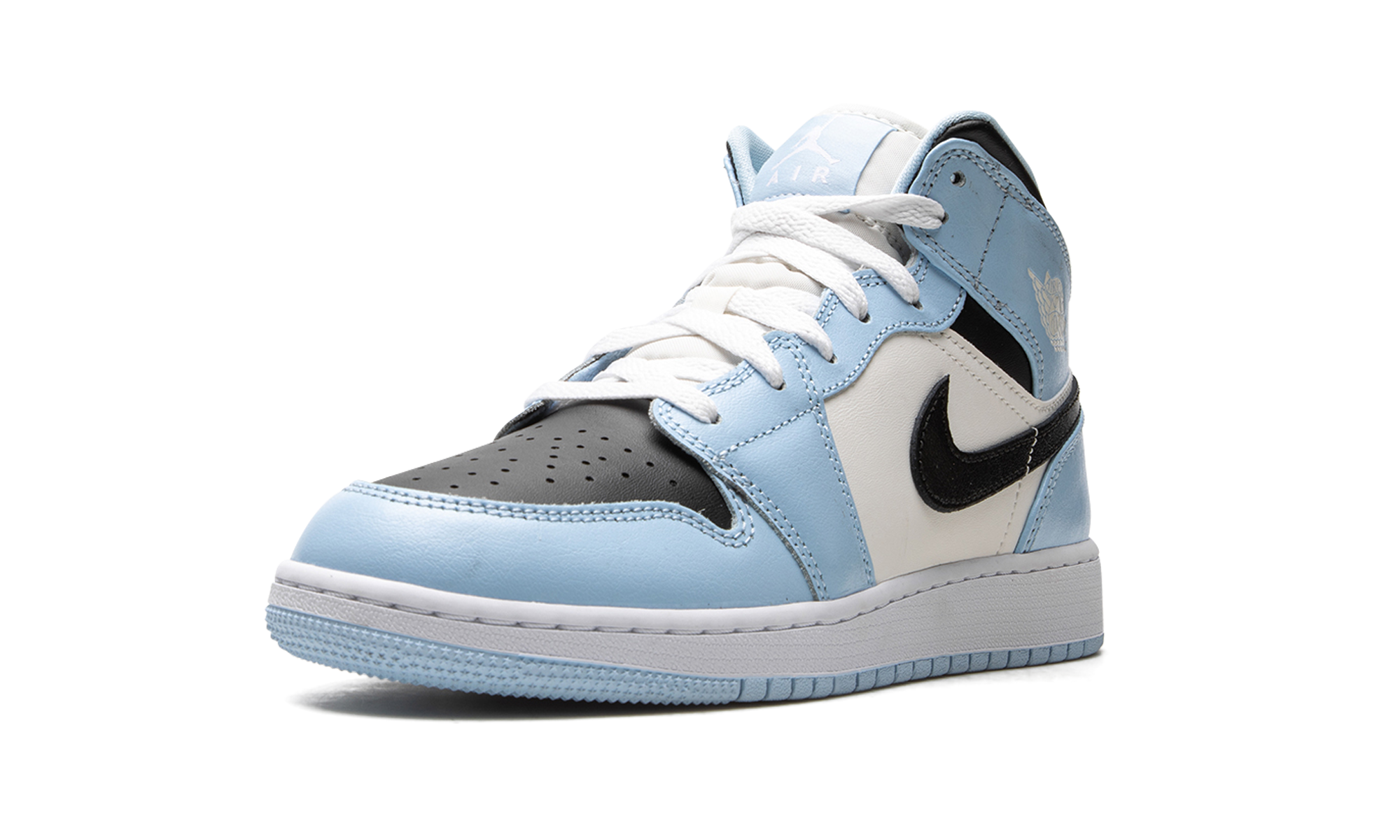 jordan 1 mid ice blue 2022 gs+555112-401+left diagnol single view