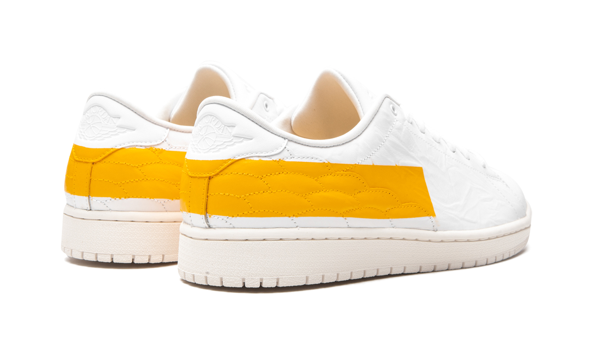 jordan 1 centre court white university gold+DJ2756-102+diagnol right behind view