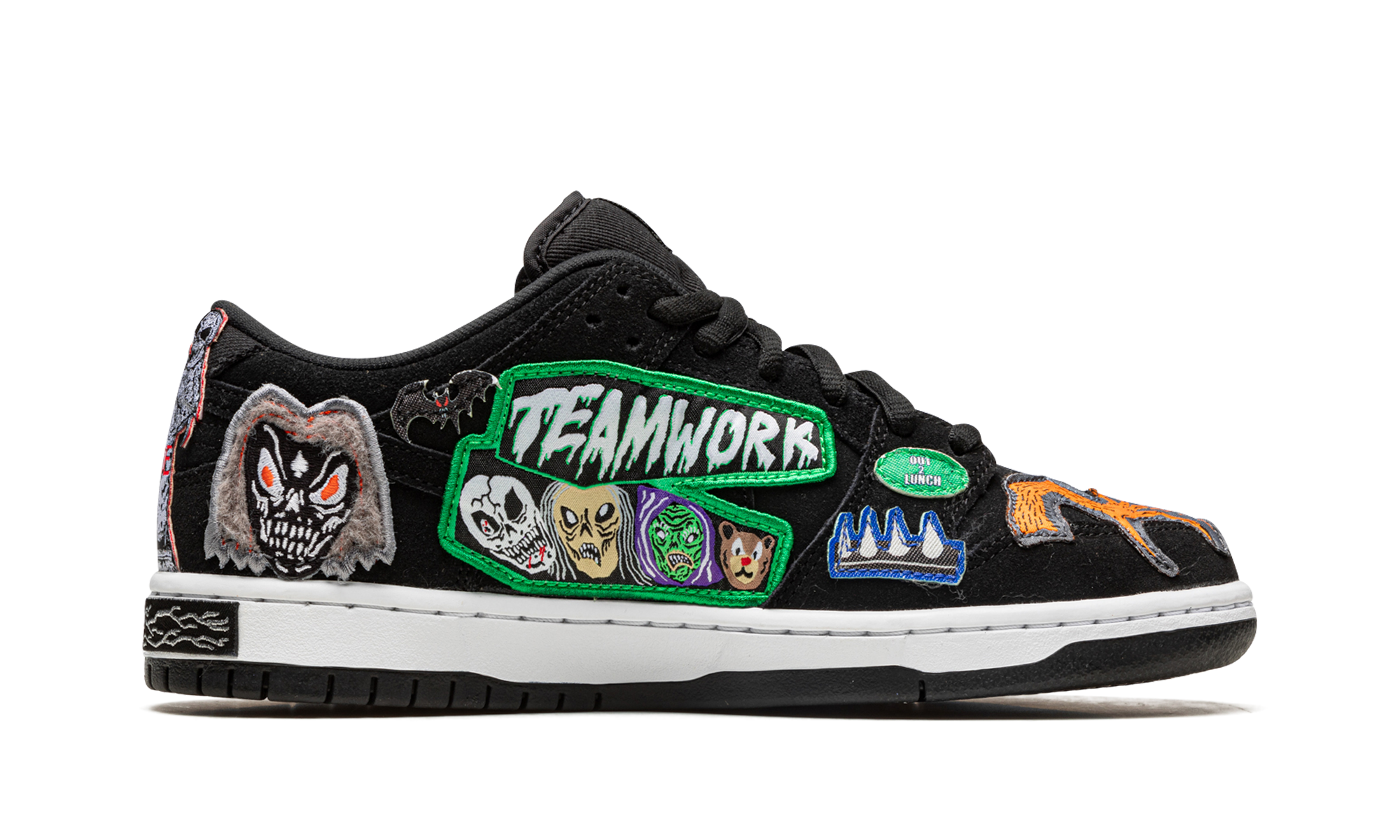 nike sb dunk low pro qs neckface+DQ4488-001+diagnol right view 1