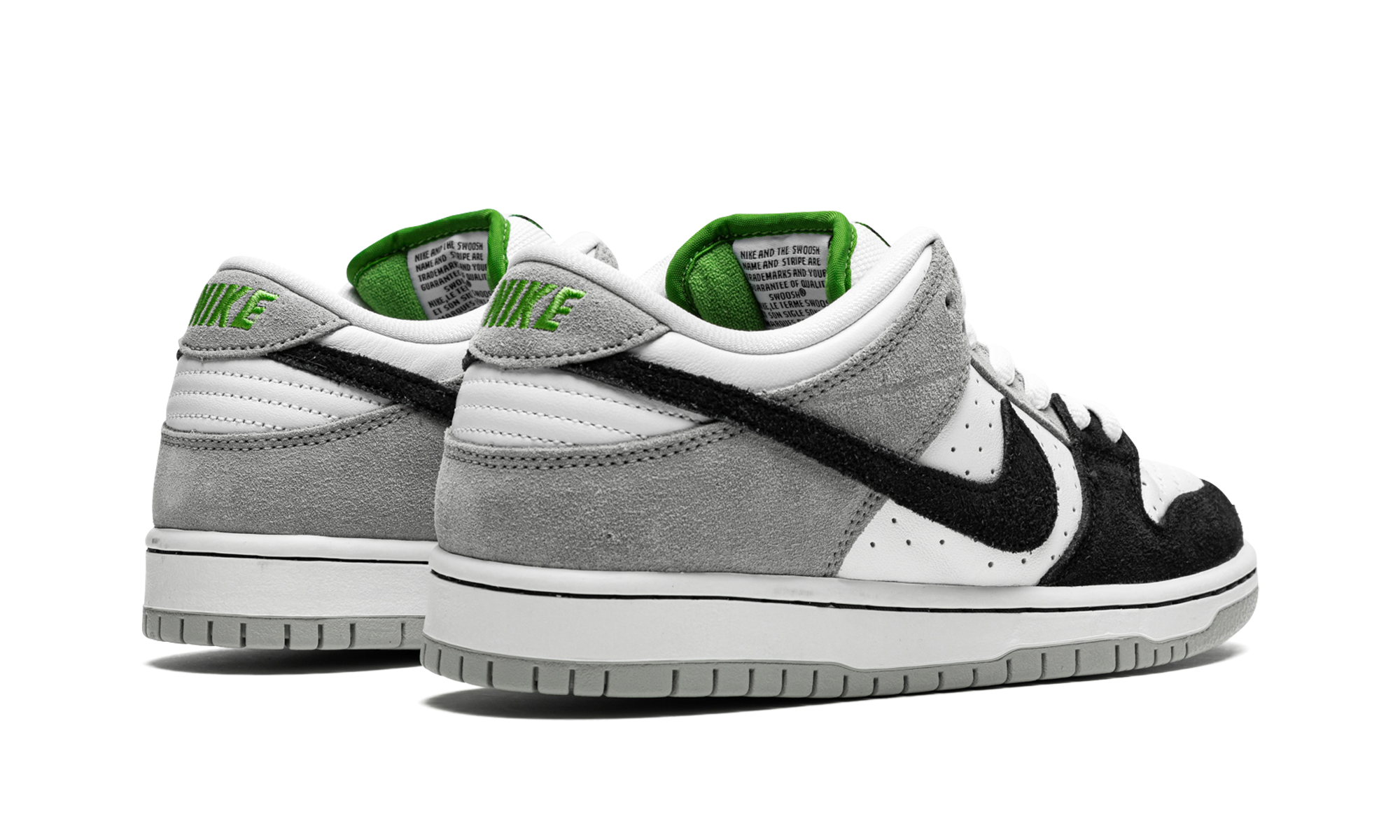 nike sb dunk low chlorophyll+BQ6817-011+diagnol right behind view