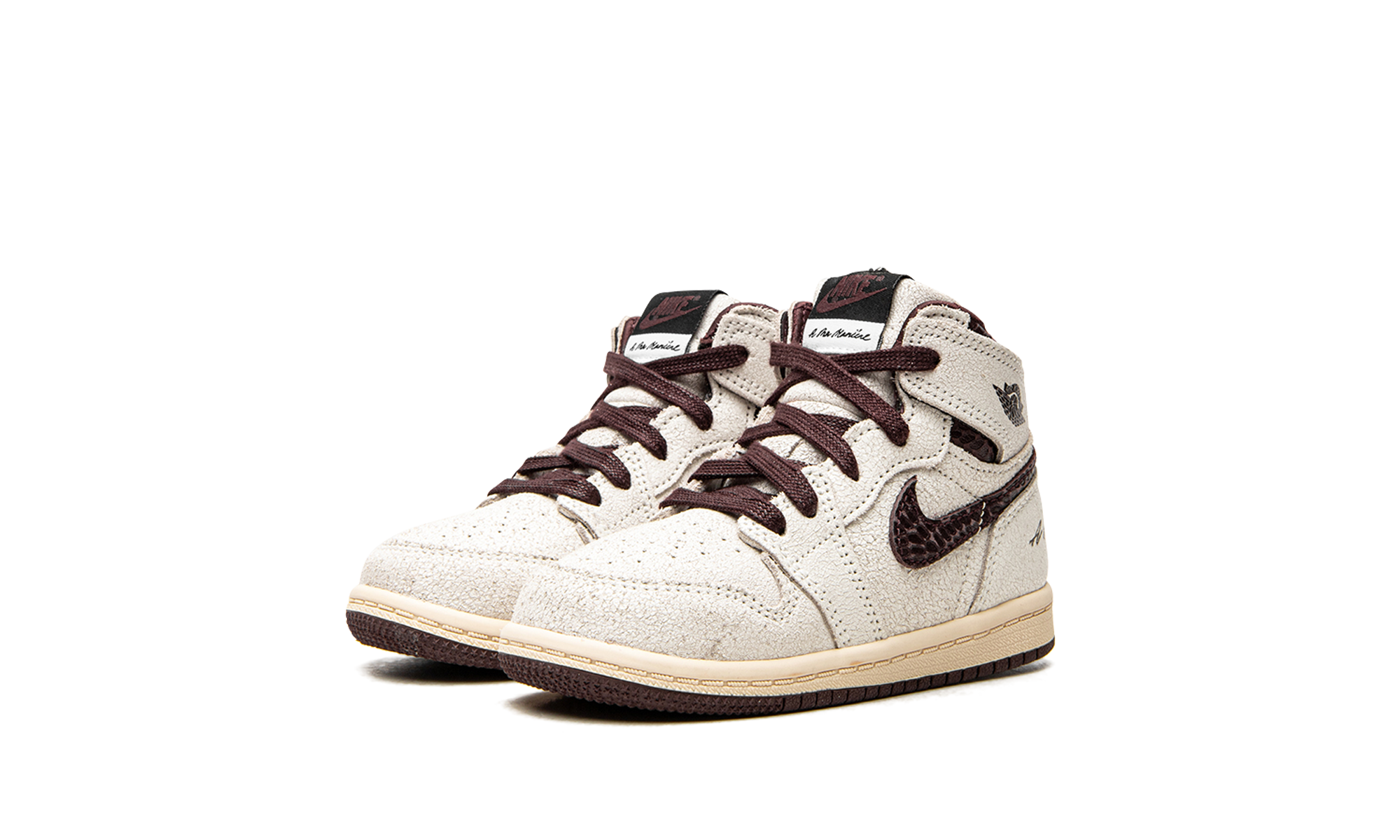 jordan 1 retro high og a ma maniere td+DO7098-100+diagnol left view