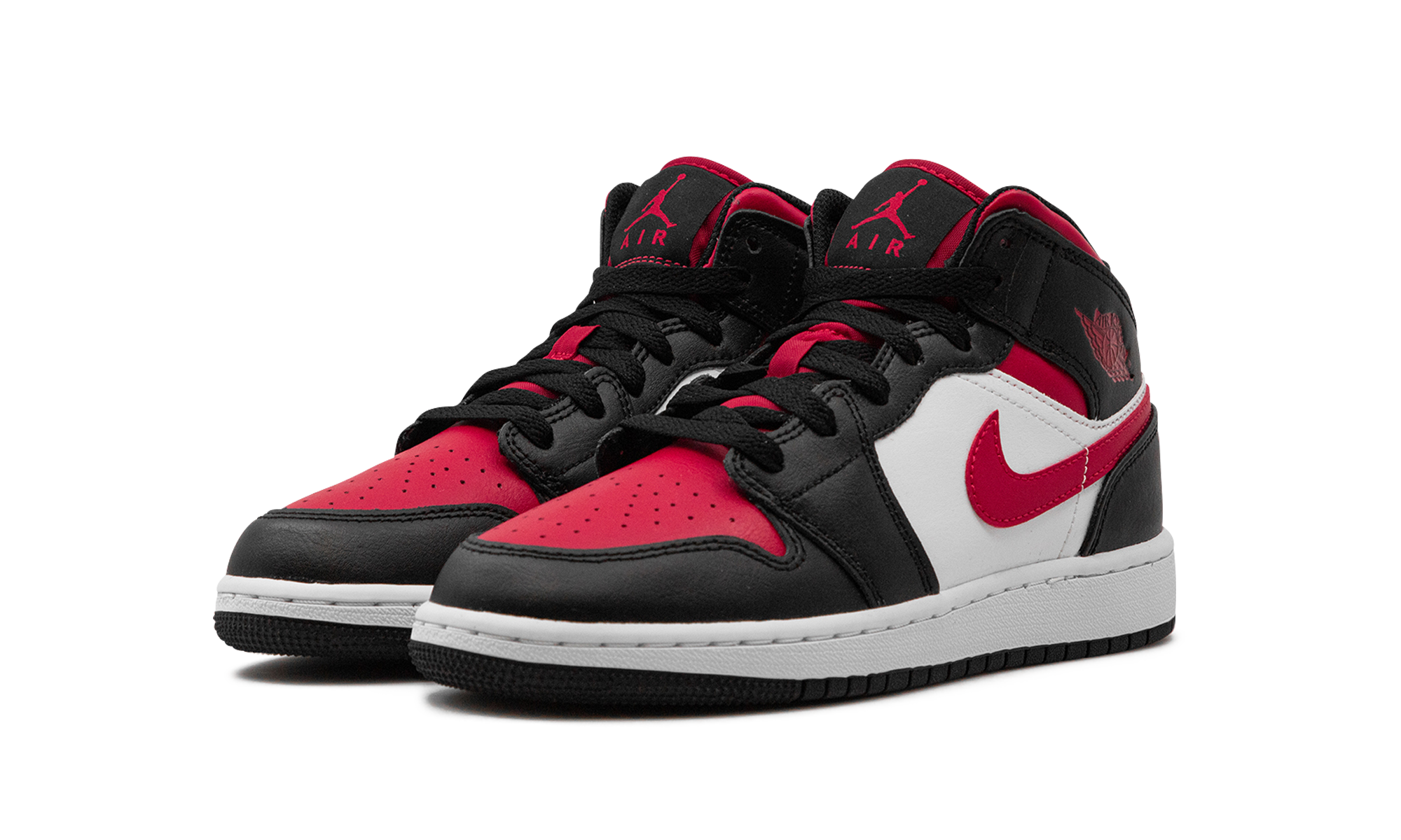 air jordan 1 mid black fire red gs+554725-079+diagnol left view