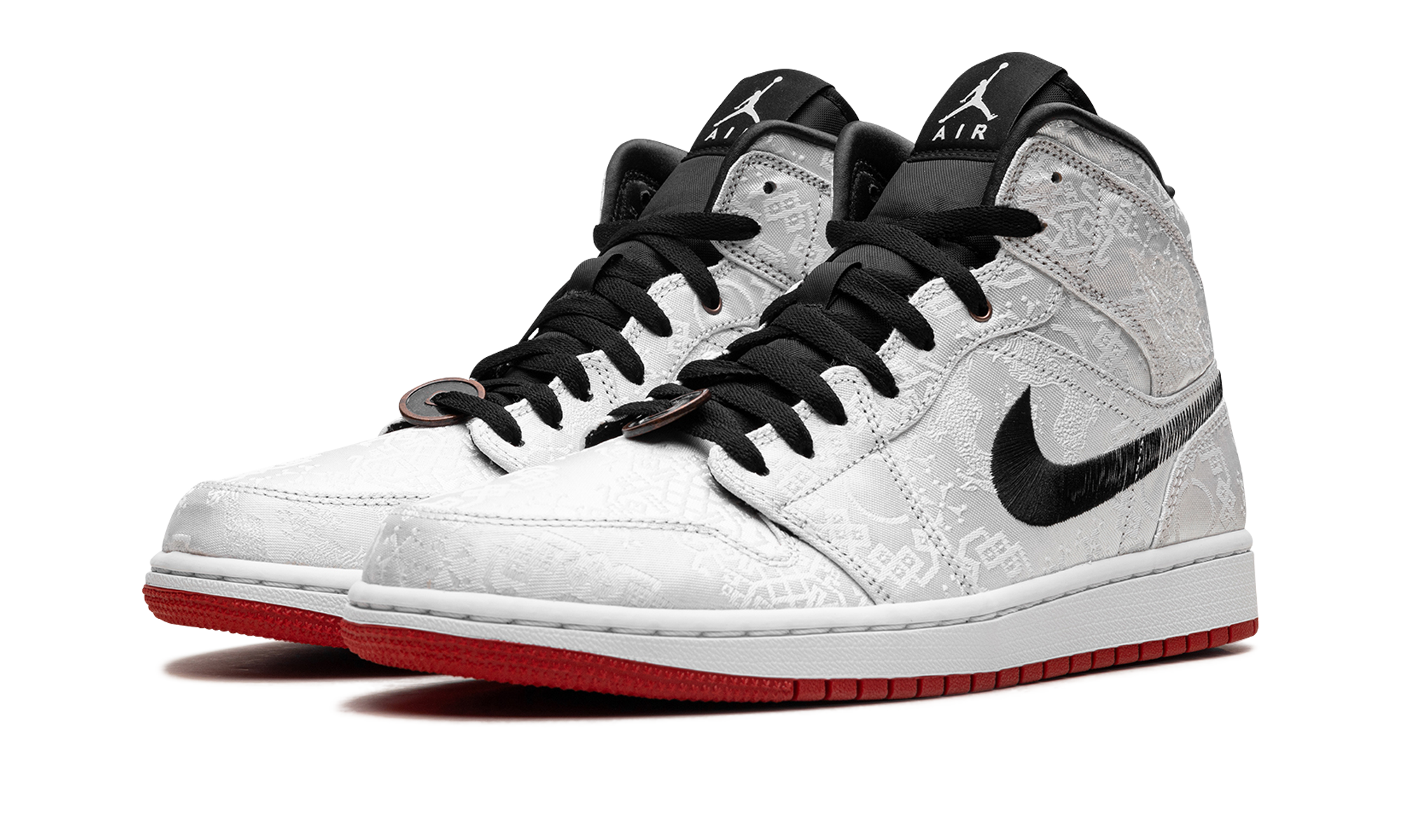 jordan 1 mid se fearless edison chen clot+CU2804-100+diagnol left view