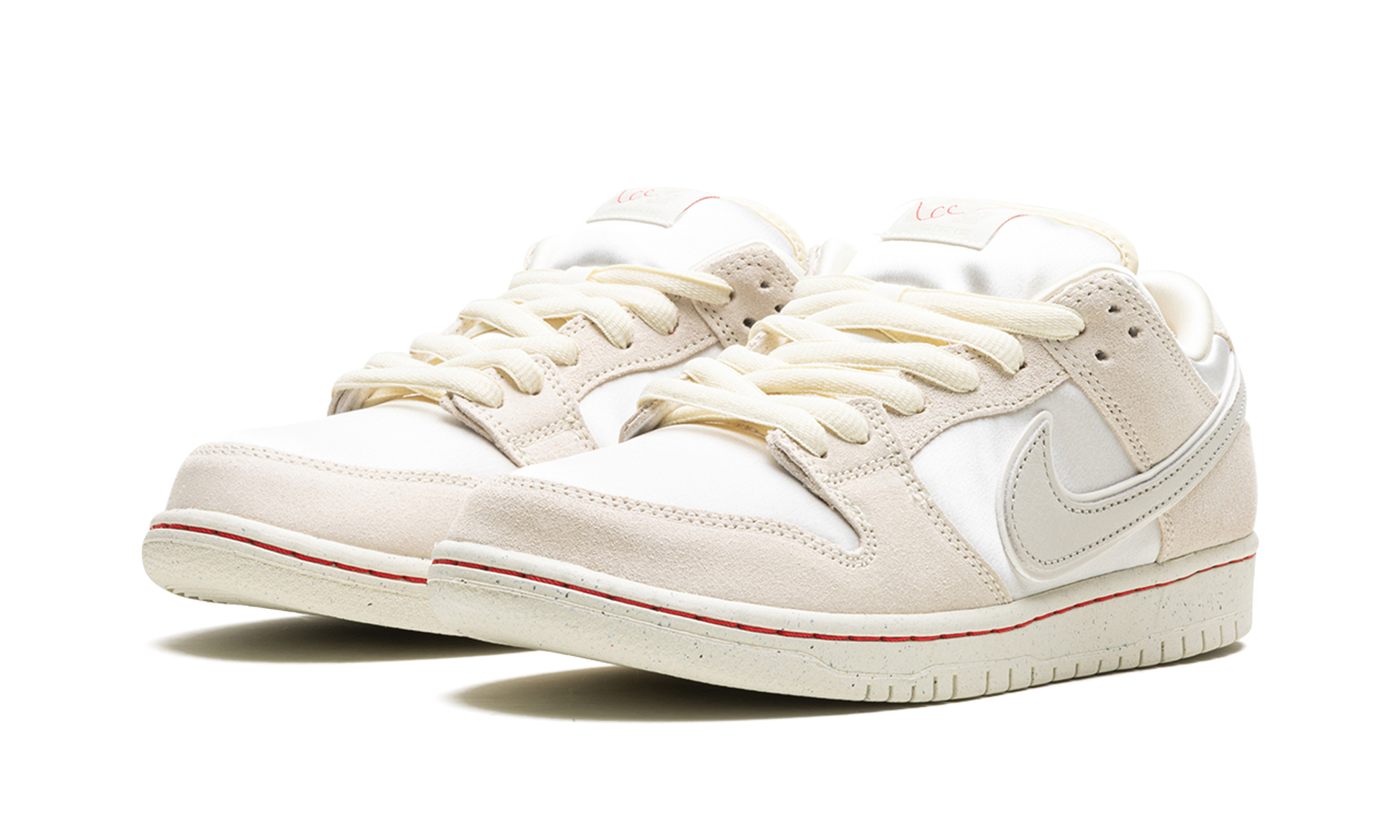 nike sb dunk low city of love light bone+FZ5654-100+diagnol left view