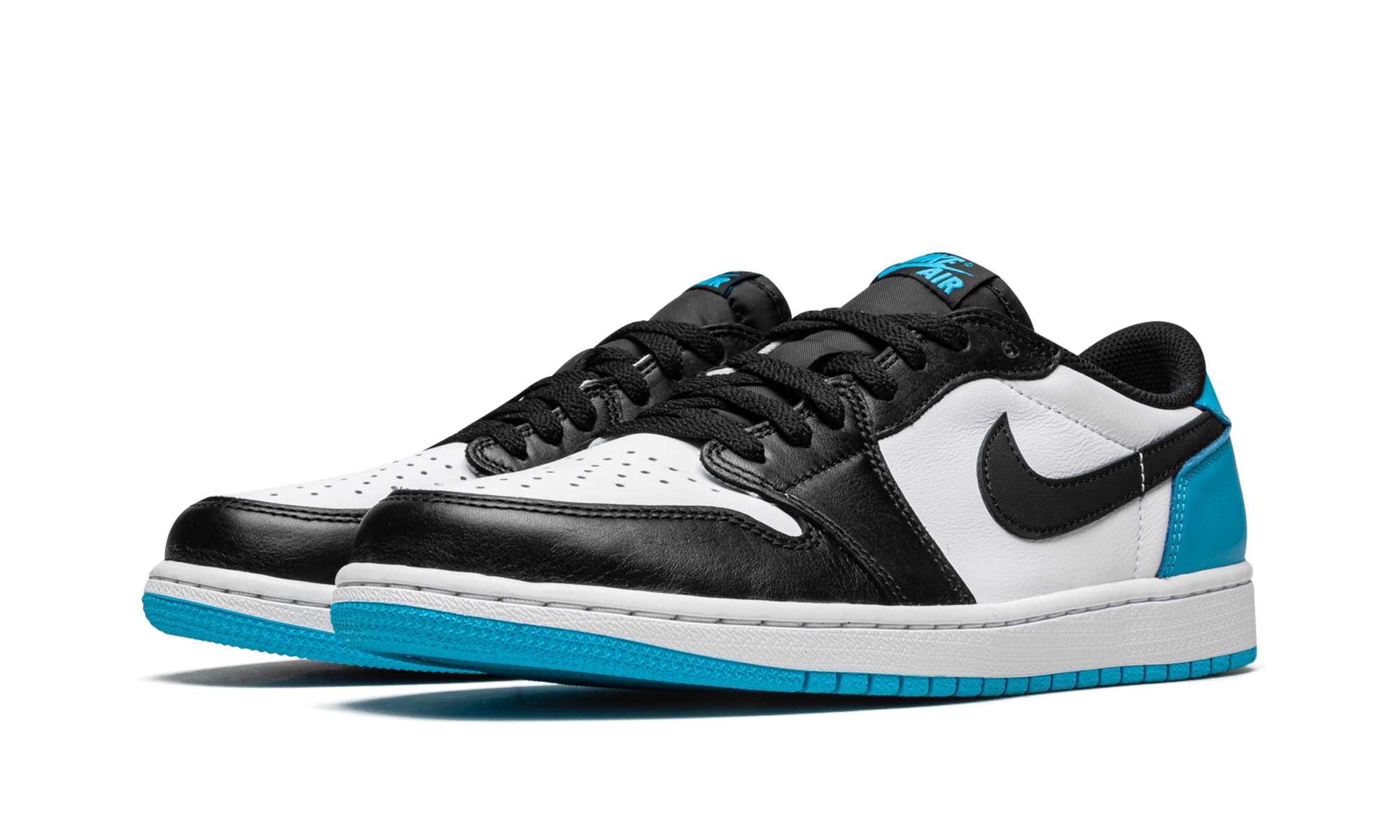 jordan 1 retro low og black dark powder blue+CZ0790-104+diagnol left view