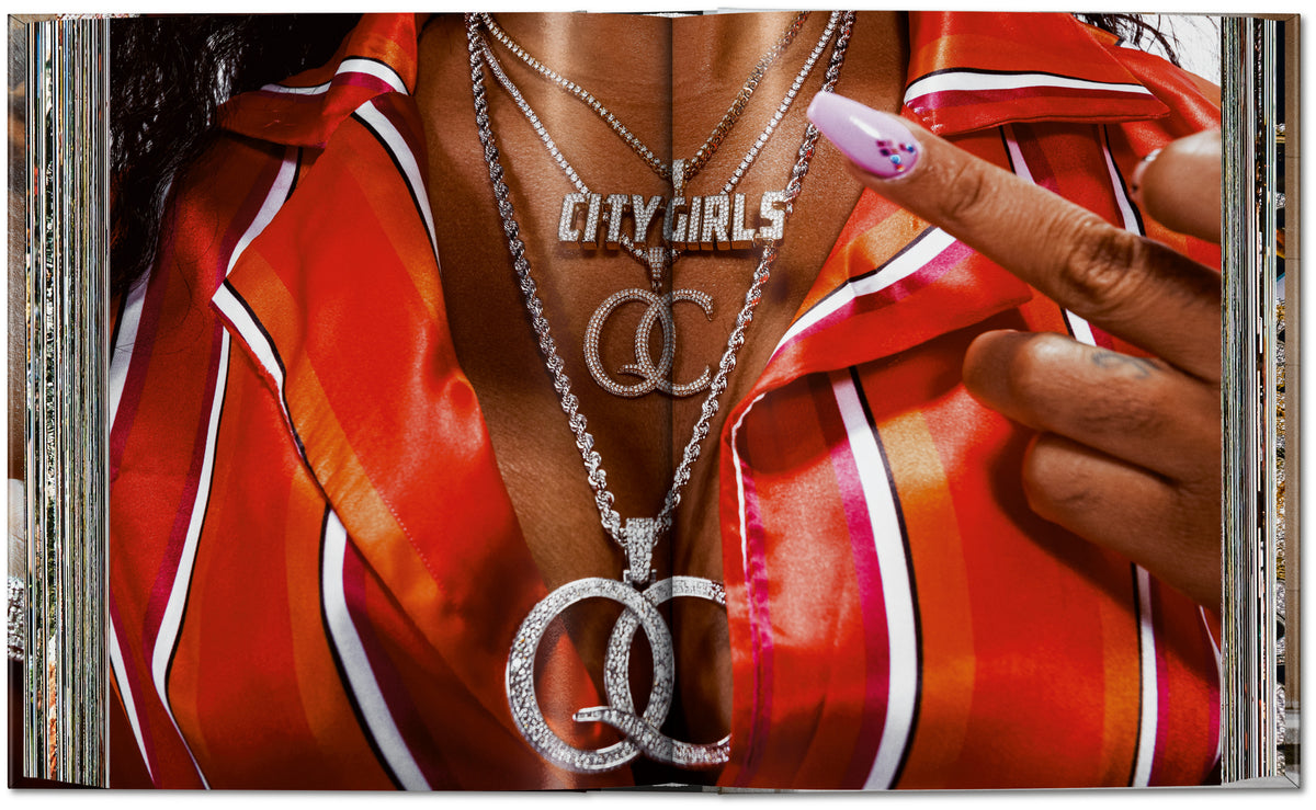 Ice Cold. A Hip-Hop Jewelry History. 45th Ed.
