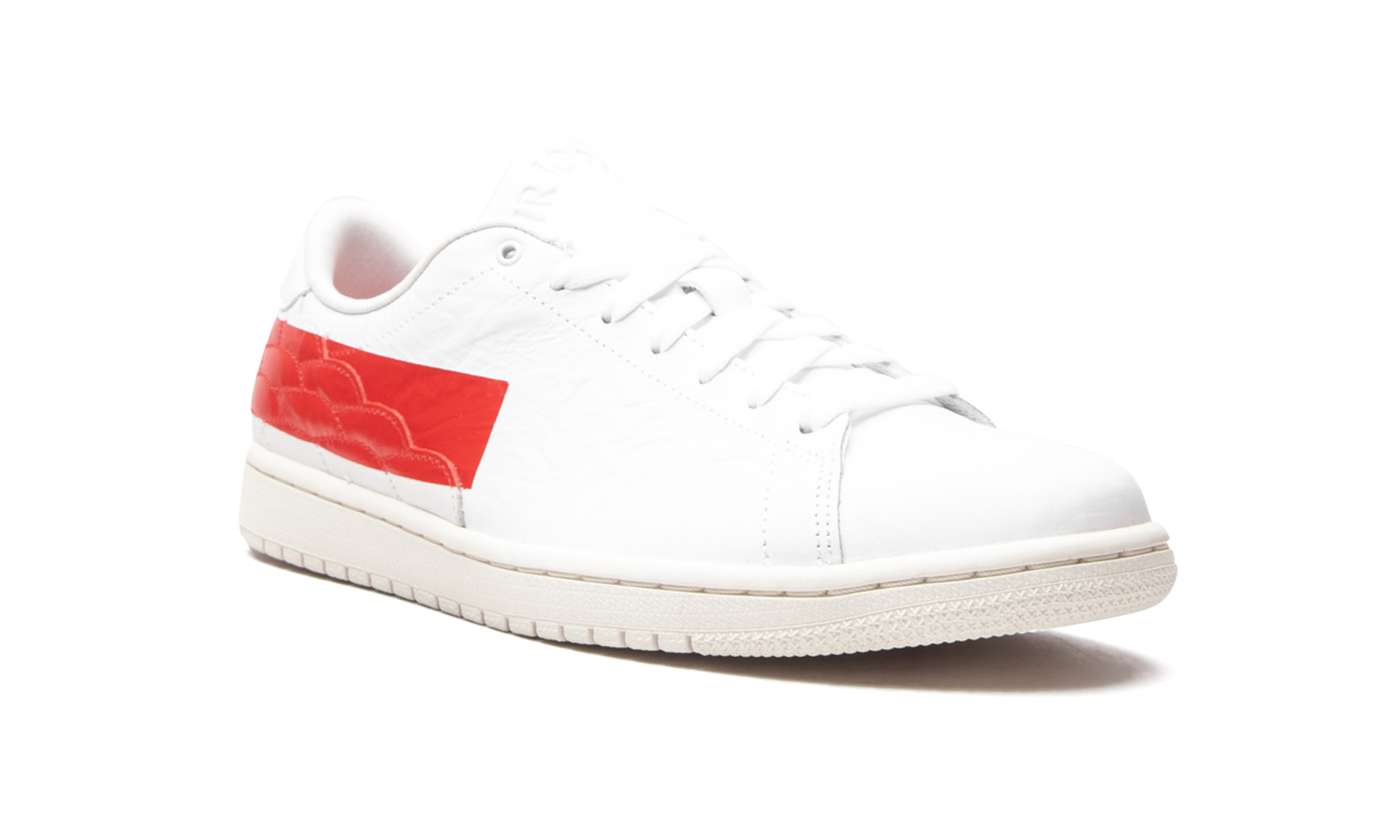jordan 1 centre court white university red+DJ2756-101+diagnol right view