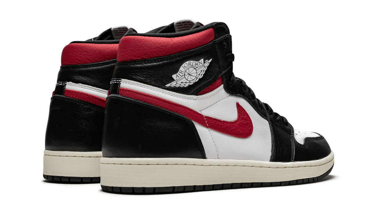 jordan 1 retro high black gym red+555088-061+diagnol right behind view