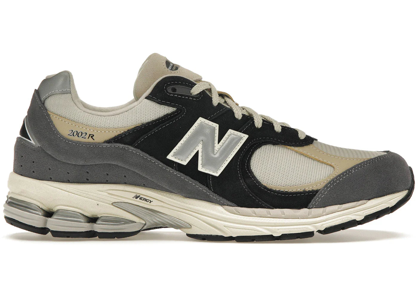 New Balance 2002R Magnet Sandstone