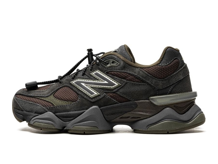 New Balance 9060 Blacktop - Aikko