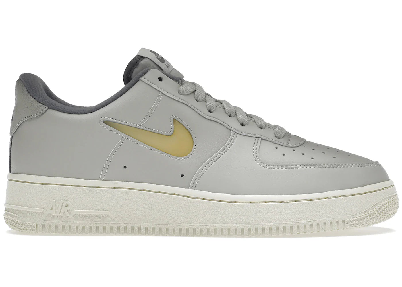 Nike Air Force 1 Low '07 Jewel Light Bone Coconut Milk