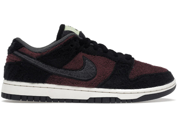 Nike Dunk Low SE Fleece Pack Burgundy Crush (Women's)