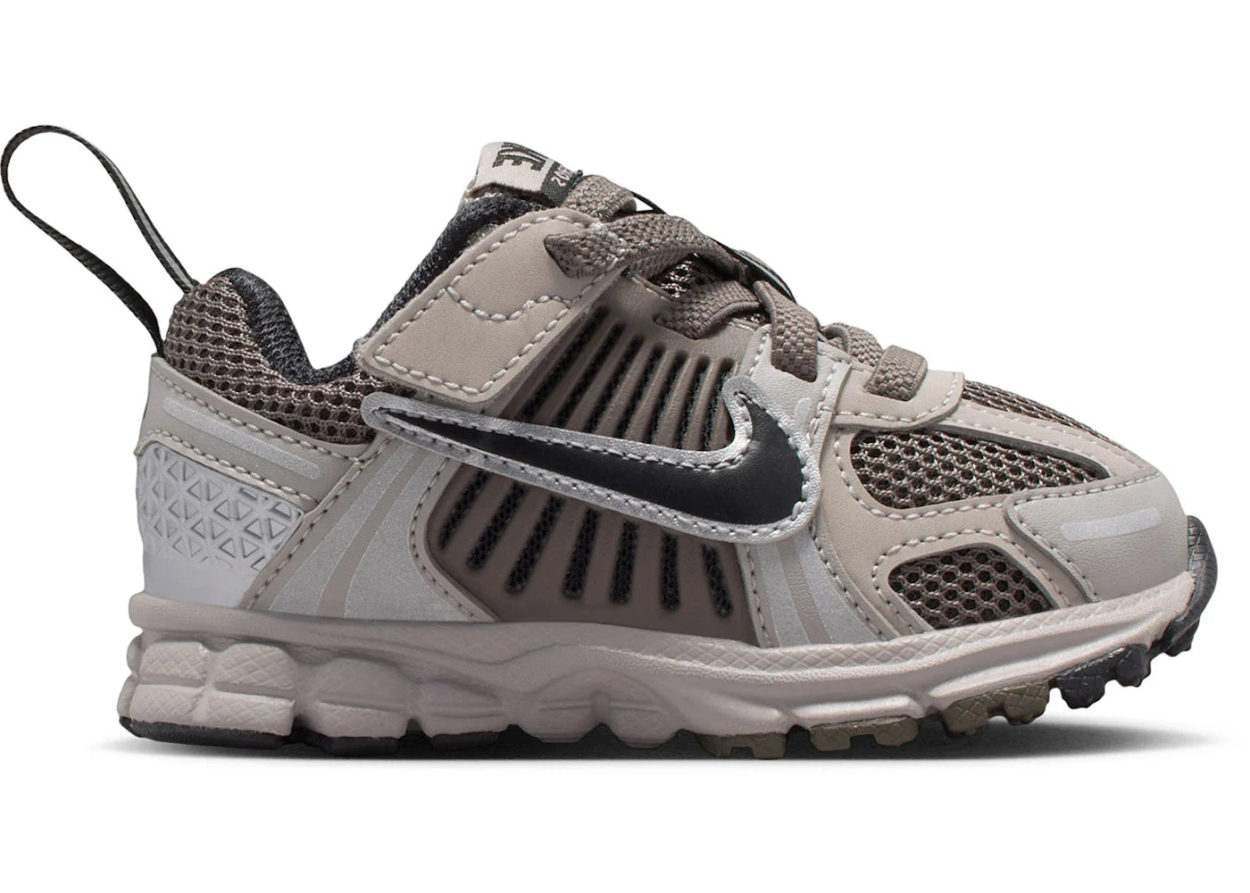 Nike Vomero 5 College Grey Cave Stone Metallic Silver Black (TD)