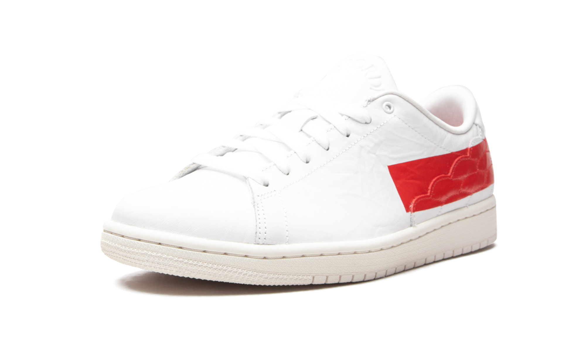 jordan 1 centre court white university red+DJ2756-101+left diagnol single view