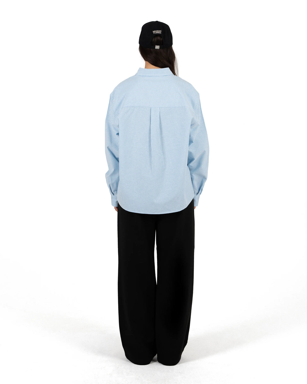 Prohibited The Oxford Button Down Shirt Blue – gedragen door model