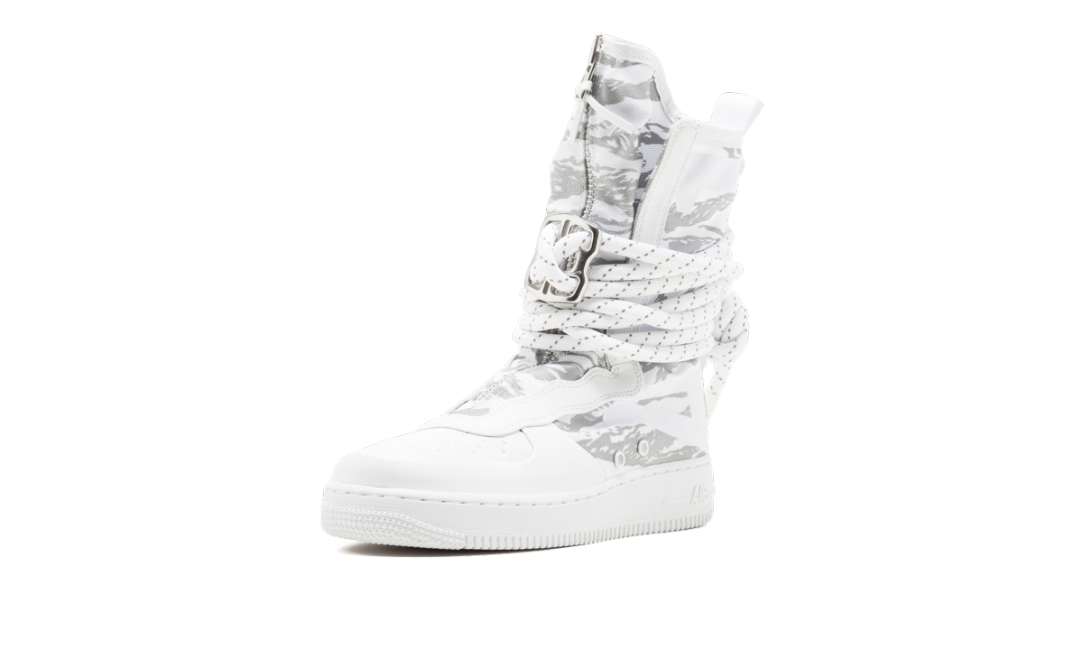 nike sf air force 1 high winter camo+AA1130-100+left diagnol single view