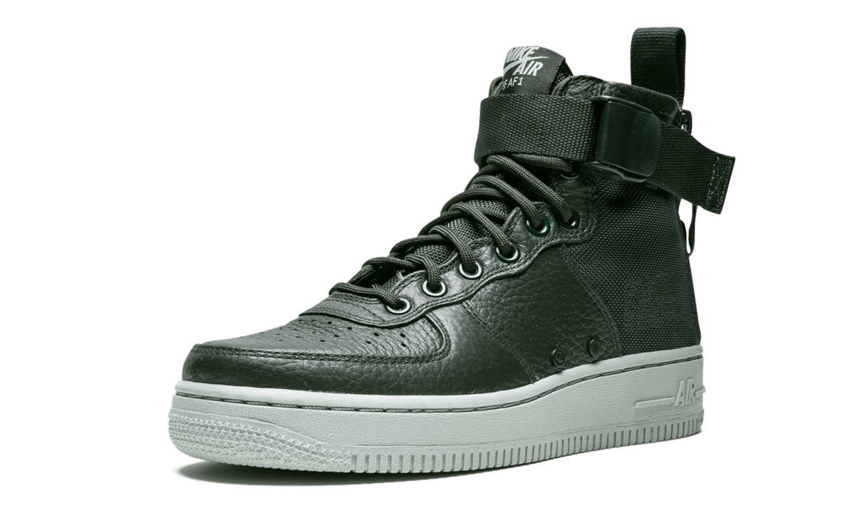 nike sf air force 1 mid outdoor green women s+AA3966-300+left diagnol single view