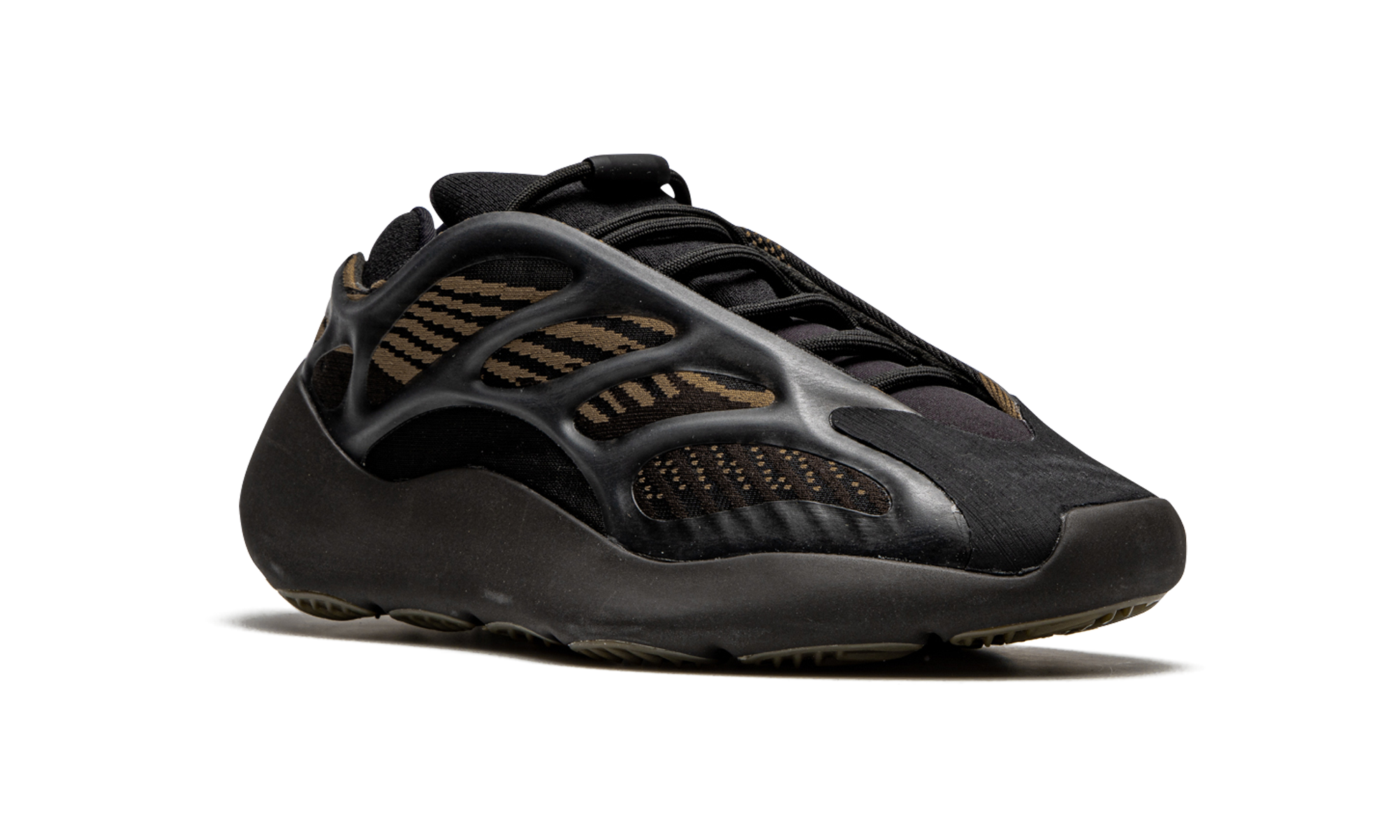 adidas yeezy 700 v3 clay brown+GY0189+diagnol right view