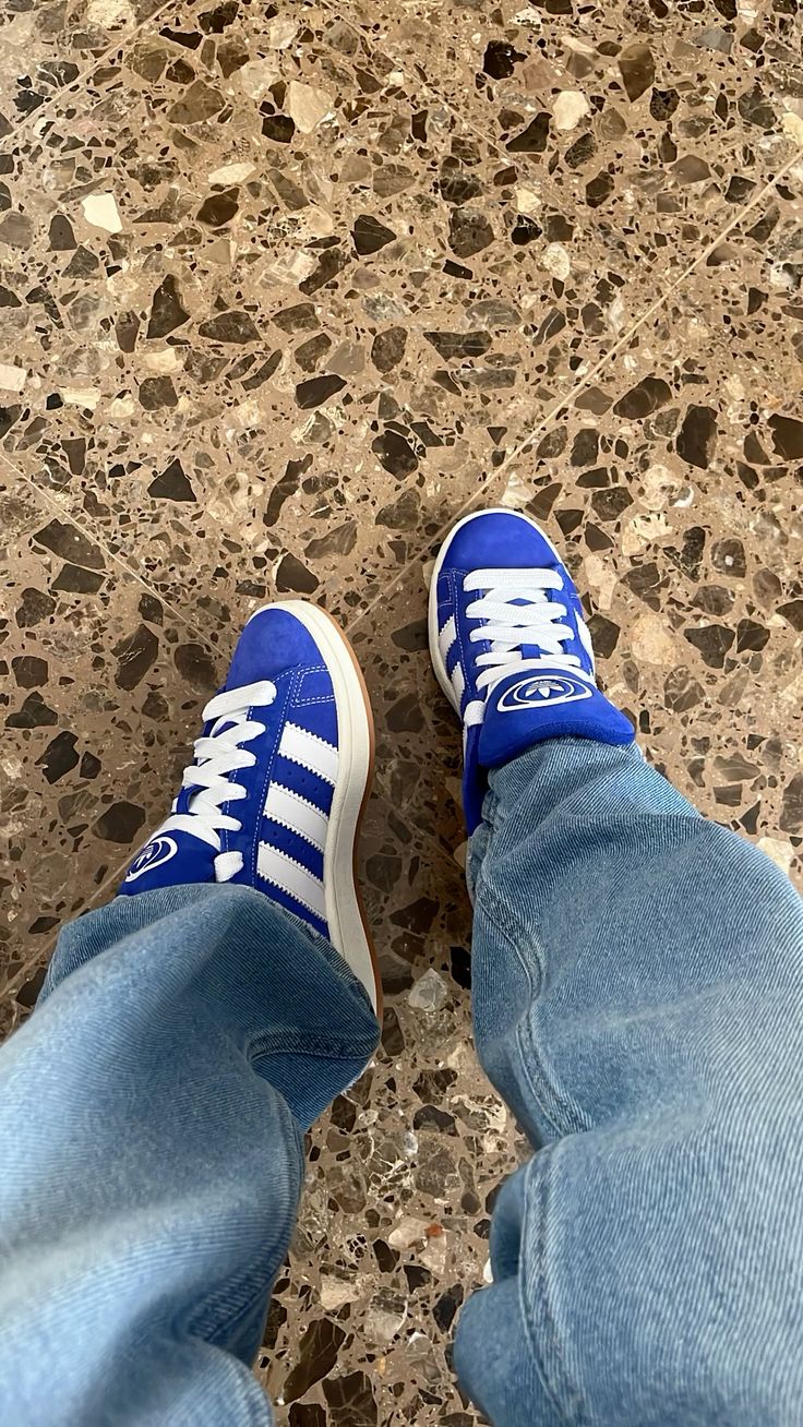 adidas Campus 00s Semi Lucid Blue Cloud White, Lifestyle View 4, SKU H03471