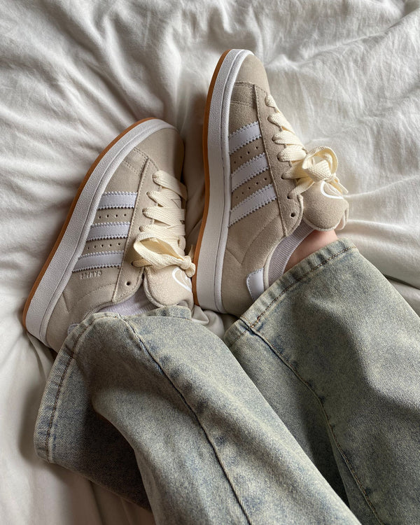 adidas Campus 00s Wonder White Gum, Lifestyle View 1, SKU ID1435