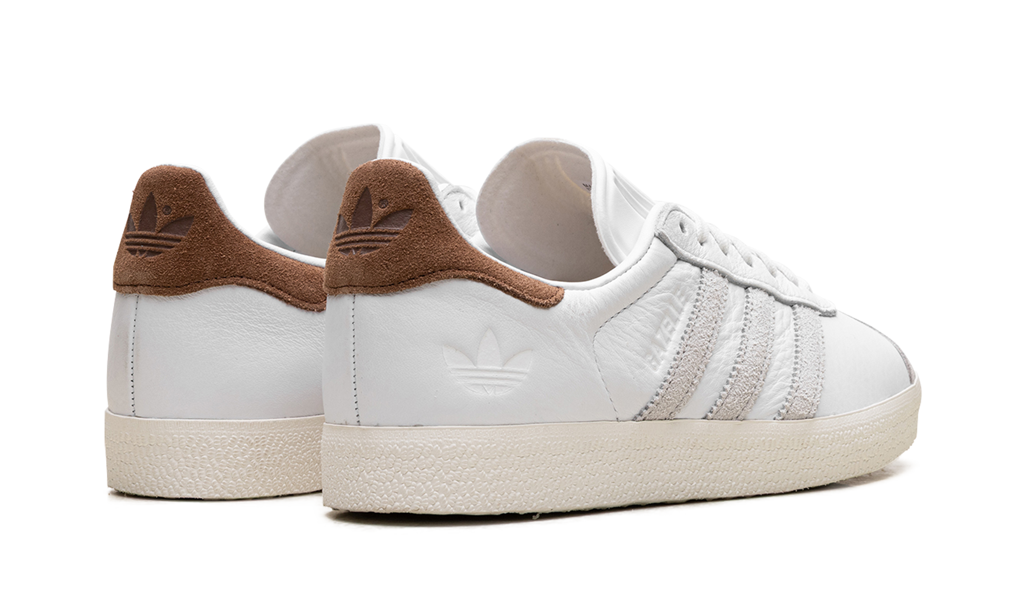 adidas gazelle shoe palace white brown+IF4600+diagnol right behind view
