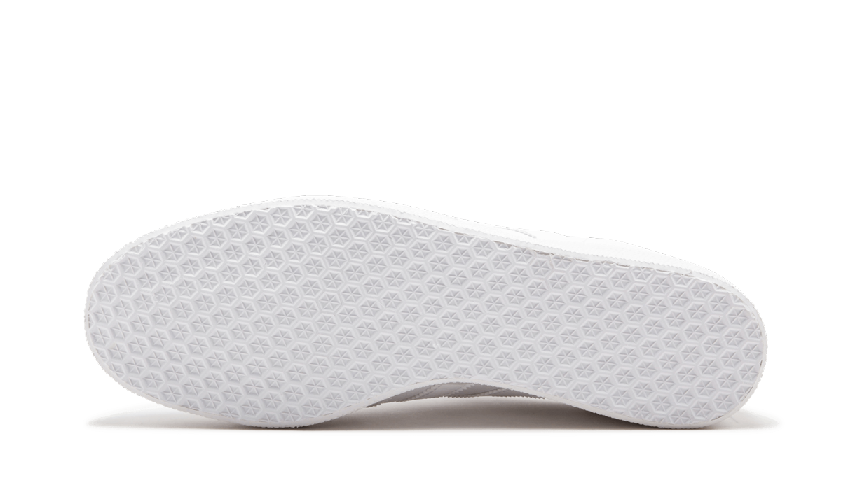 adidas gazelle white white gold metallic+BB5498+bottom view