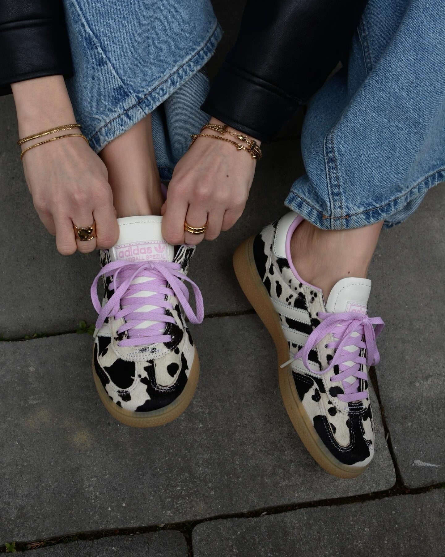 adidas Handball Spezial Cow Print Bliss Lilac, Lifestyle View 2, SKU KJ0090