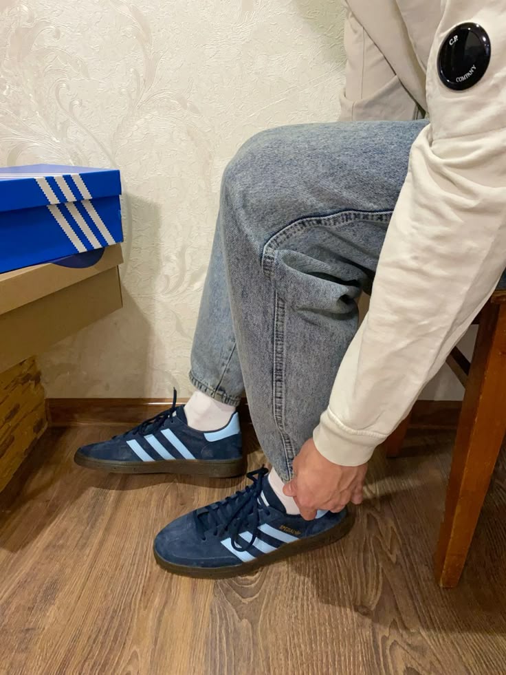 adidas Handball Spezial Navy Gum, Lifestyle View 7, SKU BD7633
