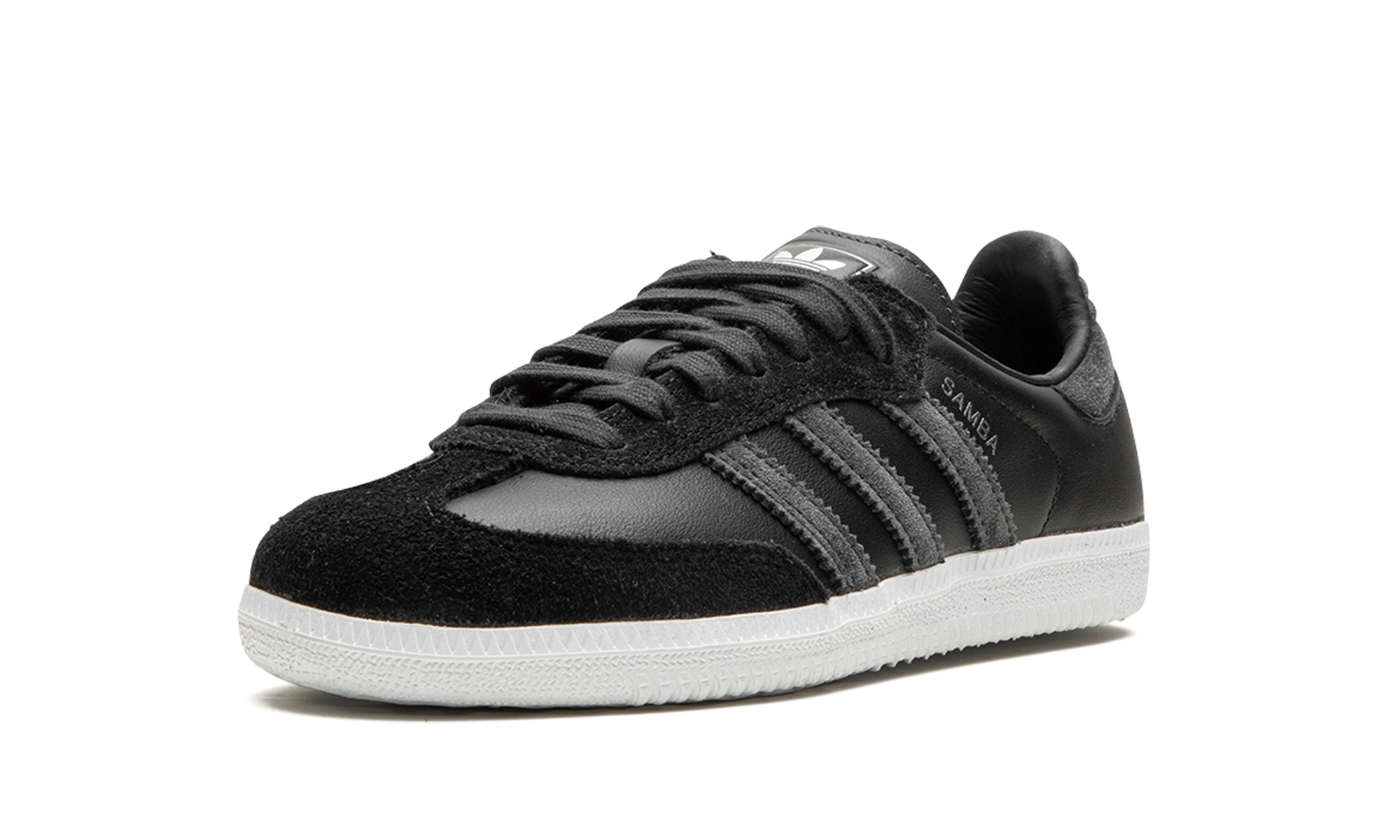 adidas samba adv black carbon+IG7572+left diagnol single view