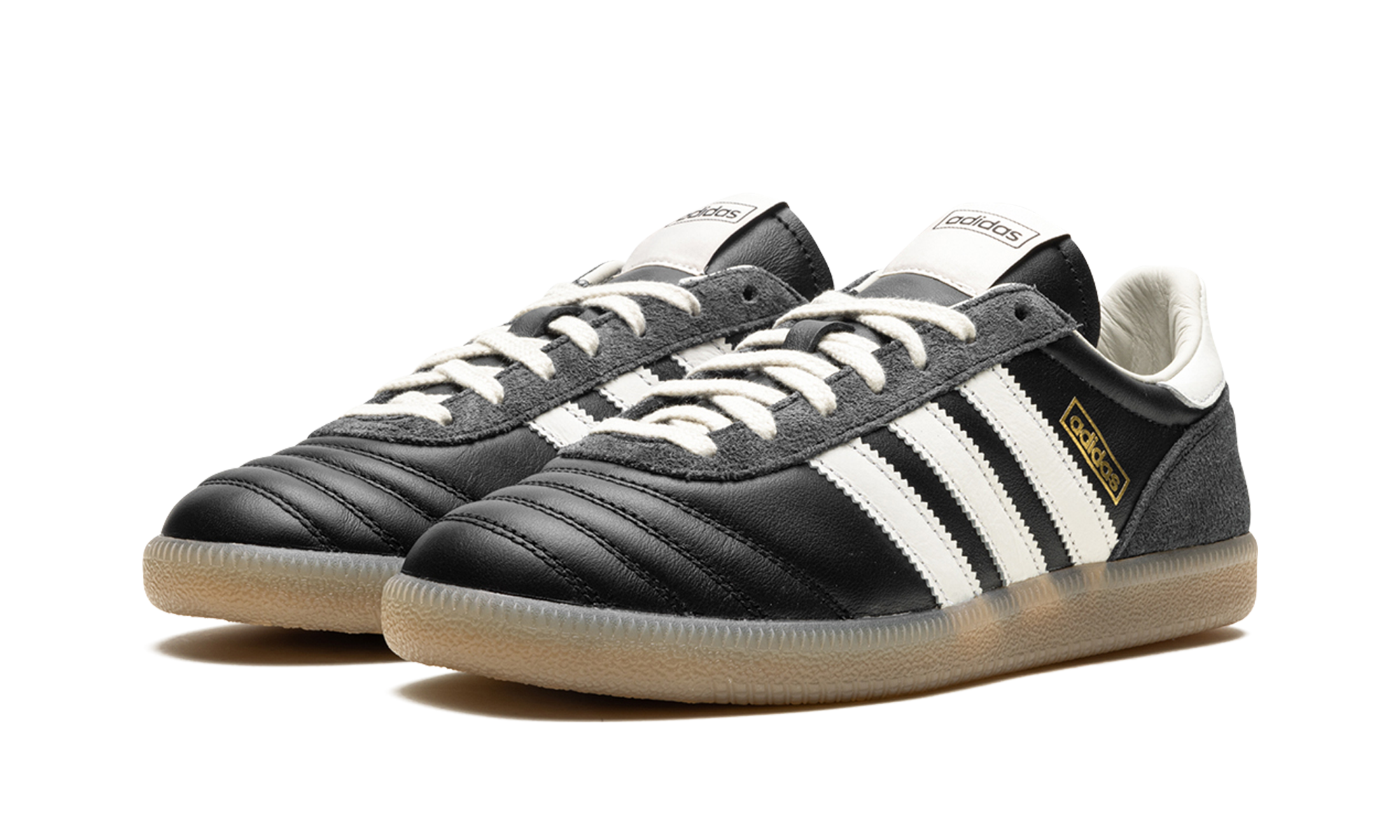 adidas samba jp sneakersnstuff+IE6242+diagnol left view