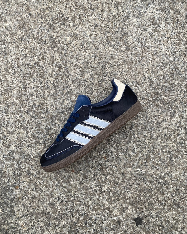 adidas Samba OG Pony Hair Night Indigo Clear Sky, Lifestyle View 2, SKU JS3934