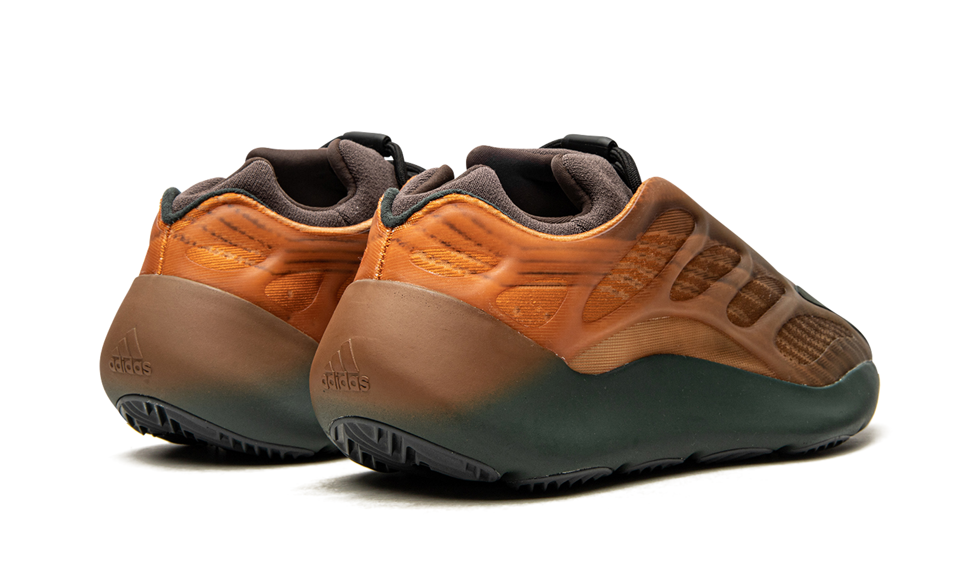 adidas yeezy 700 v3 copper fade+GY4109+diagnol right behind view