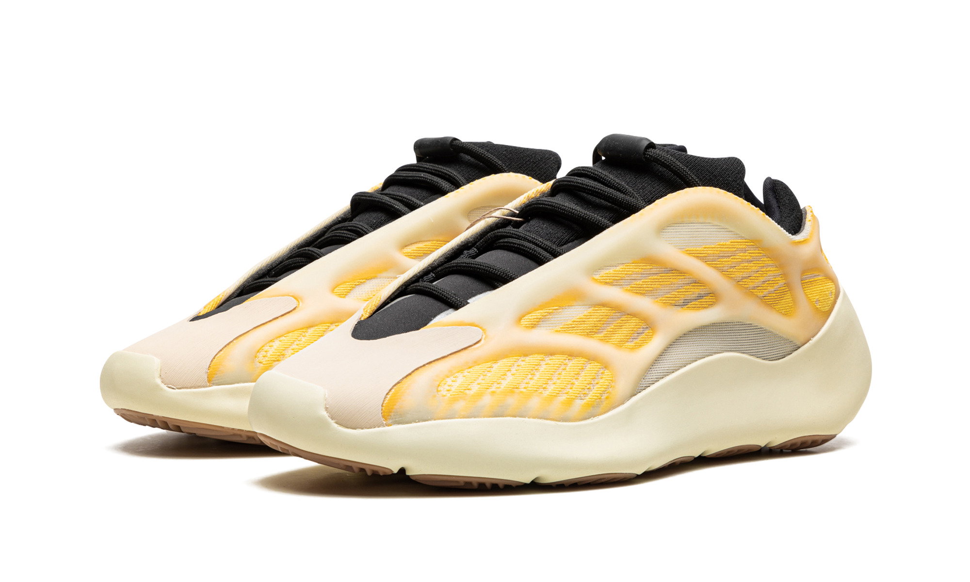 adidas yeezy 700 v3 mono safflower+HP5425+diagnol left view