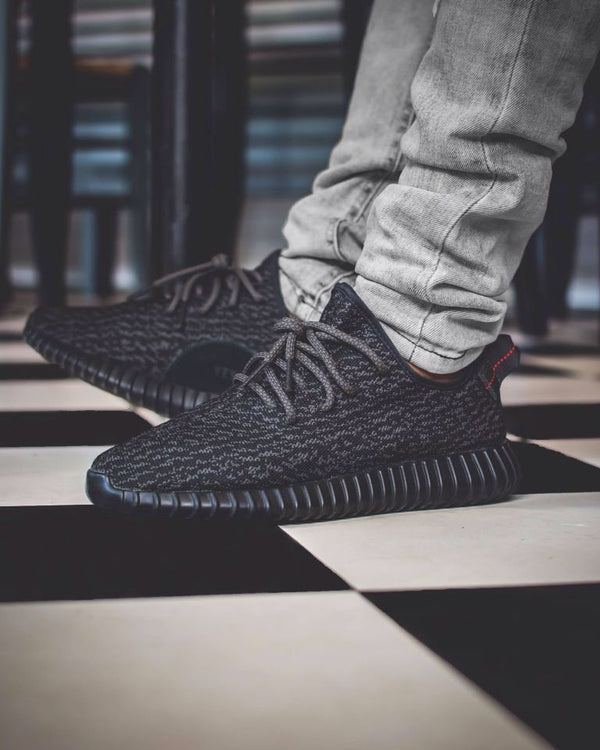 adidas Yeezy Boost 350 Pirate Black (2023), Lifestyle View 3, SKU BB5350