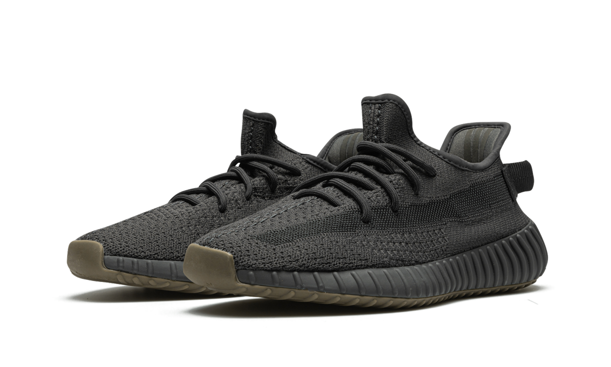 adidas yeezy boost 350 v2 cinder reflective+FY4176+diagnol right behind view