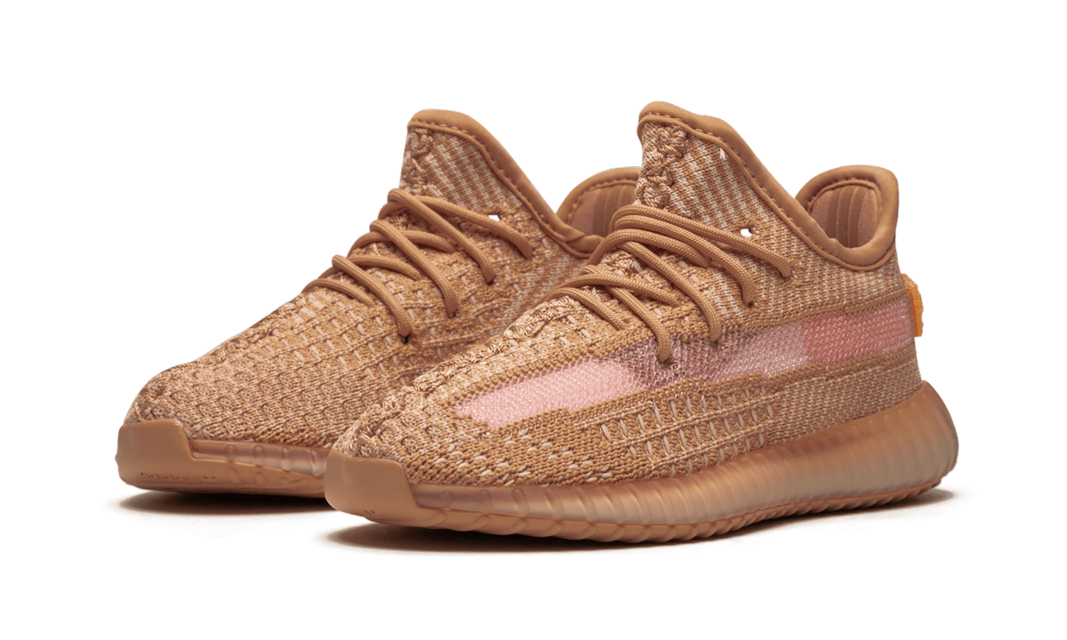 adidas yeezy boost 350 v2 clay infants+EG6881+diagnol left view