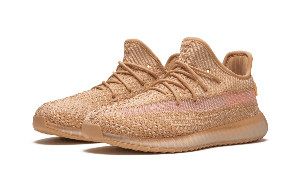 adidas yeezy boost 350 v2 clay kids+EG6872+diagnol left view