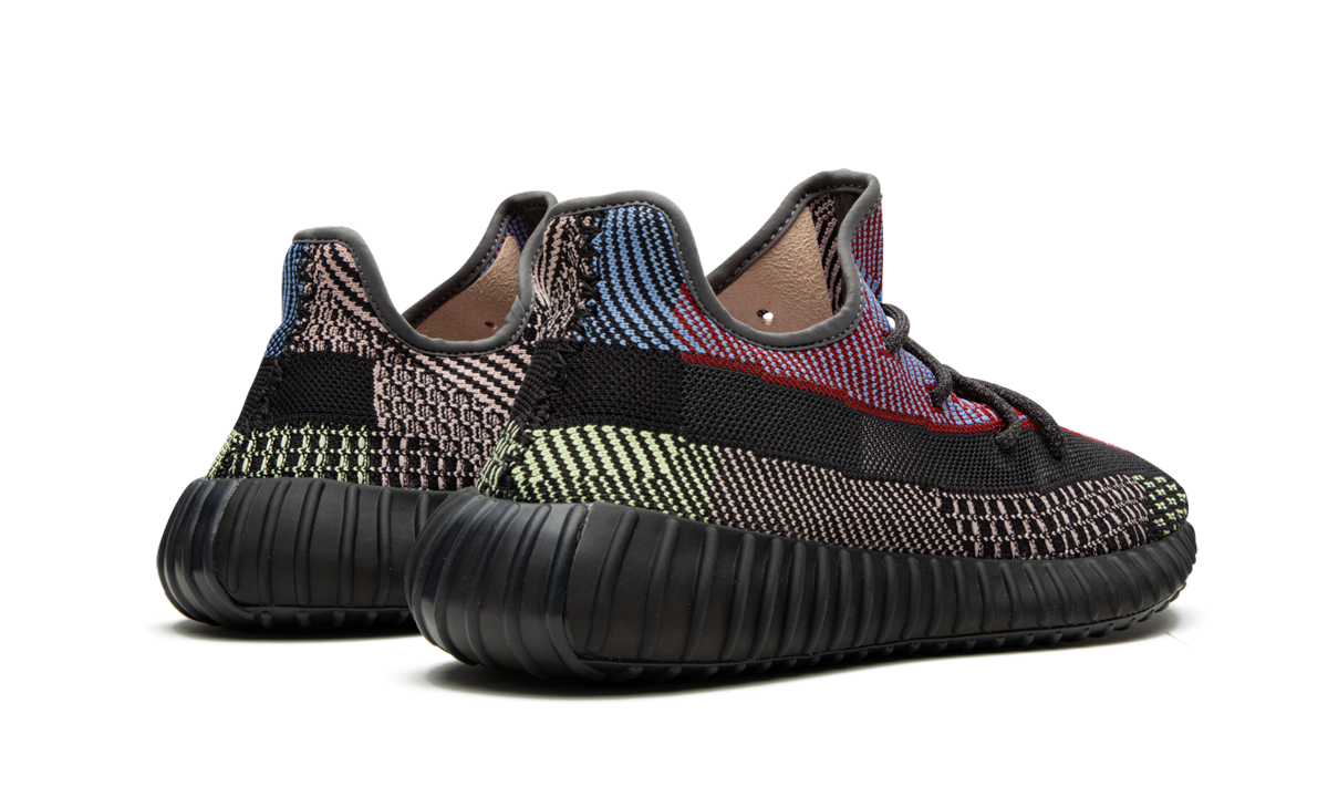 adidas yeezy boost 350 v2 yecheil non reflective+FW5190+diagnol right behind view