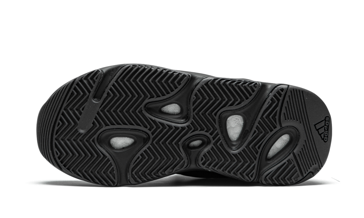 adidas yeezy boost 700 mnvn black kids+FY4394+bottom view